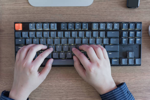 Your Dream Desk Needs This One Thing: The Ultimate Keyboard Flex