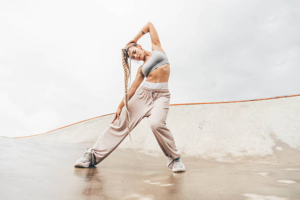 The Real Secret to Wearing Loose-Fit Joggers at the Gym (Without Looking Like a Clown)